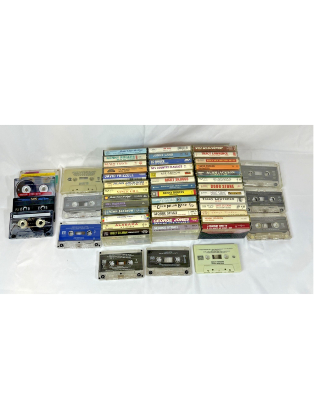 49 Classic Outlaw Country Cassette Tape 70s 80s Alabama Twitty Dwight Cash Tanya